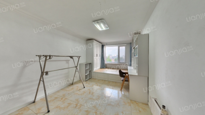 34中纪念街二手房实景图