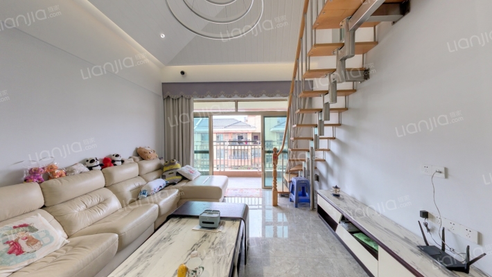 碧翠华庭四期二手房实景图