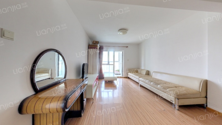 格林郡府C区二手房实景图