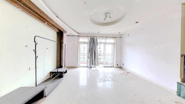 青青佳苑南苑二手房实景图