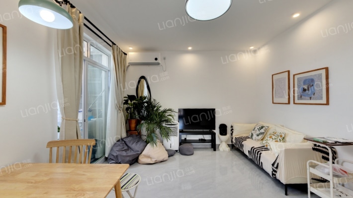 倚园大厦二手房实景图