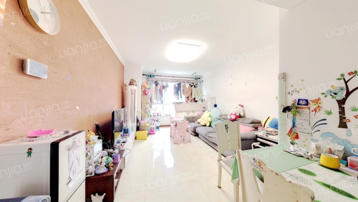 万科金域国际A区清雅苑二手房实景图