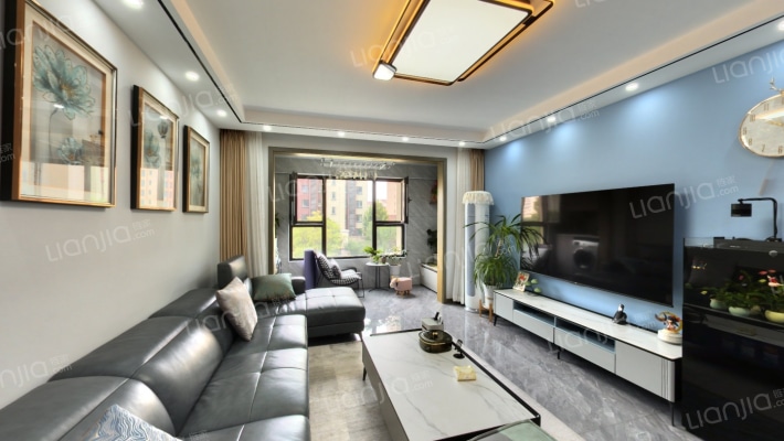 星河传奇东区二手房实景图