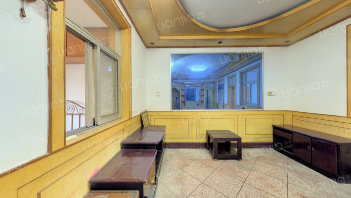 工矿家属院二手房实景图