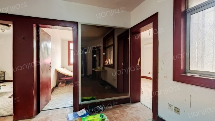 中州路典式楼二手房实景图