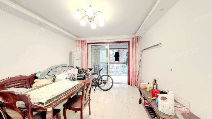 东城世家二手房实景图