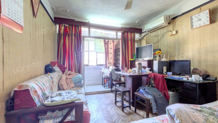 镇宁路404弄二手房实景图