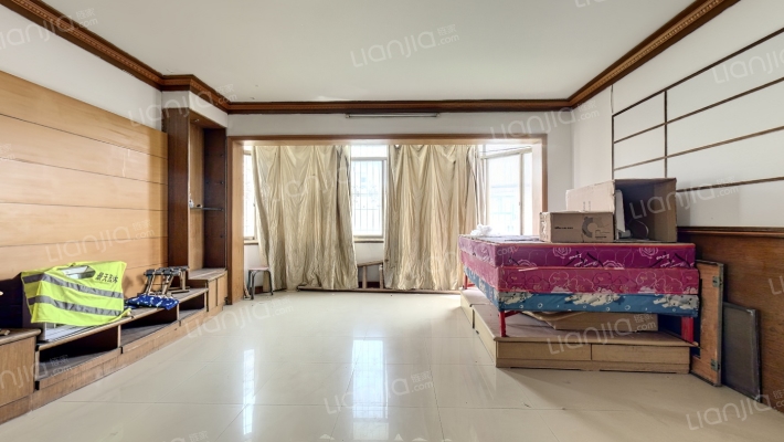 富丽雅花园B区二手房实景图