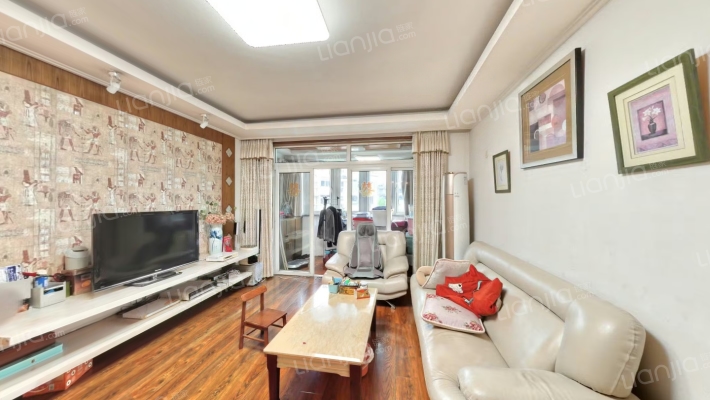 吉庆家园逢春苑二手房实景图