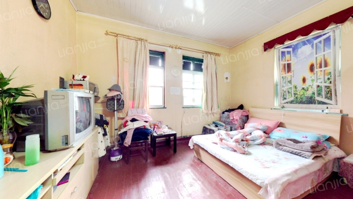 三眼桥路108号二手房实景图