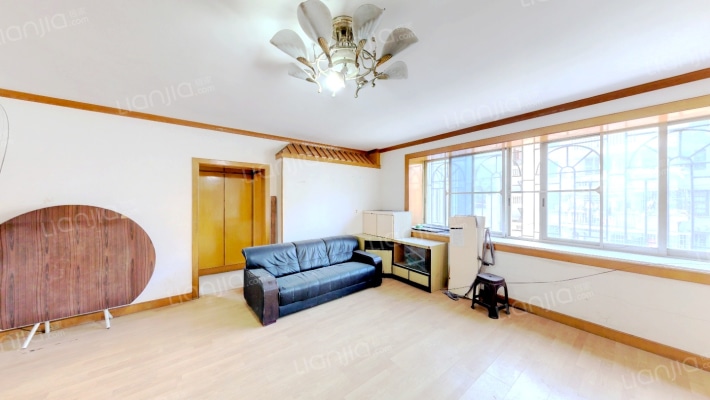 庭芳院南院二手房实景图