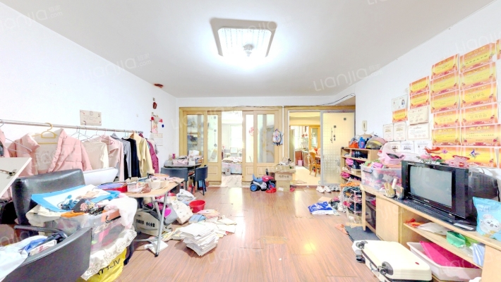 银华村二手房实景图