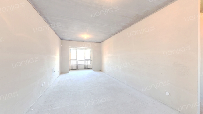 隆基泰和紫樾宸府二手房实景图