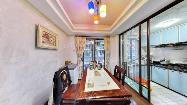 中佳蓝湾二手房实景图