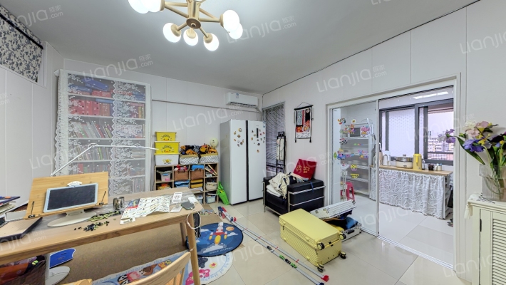 万侯园二手房实景图