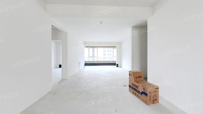 中房·爱悦城鸿府二手房实景图