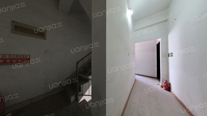 同里福源路二手房实景图