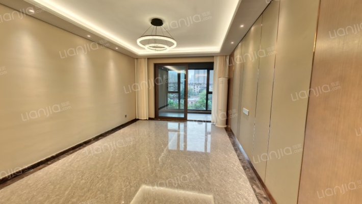 富力开远城B区二手房实景图