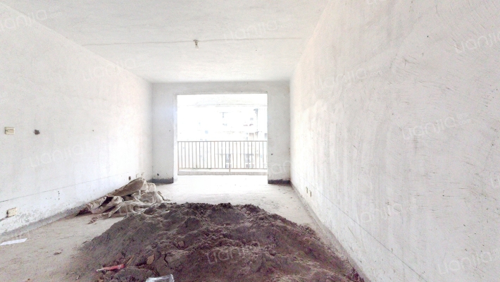 长寿花苑二手房实景图