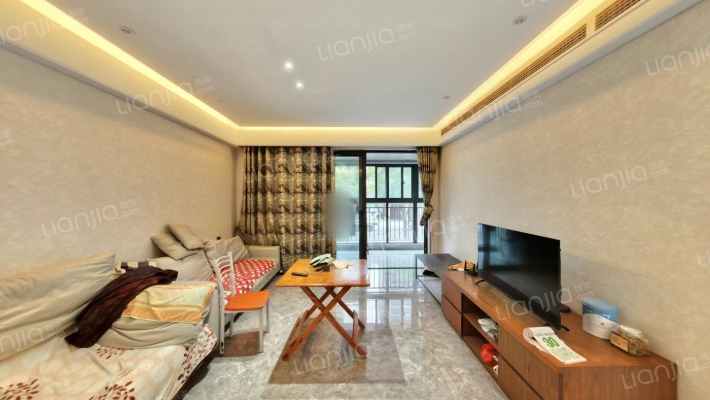 万科翡翠甲第二手房实景图