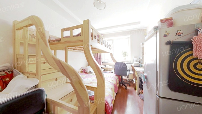 新华小区(道里区)二手房实景图