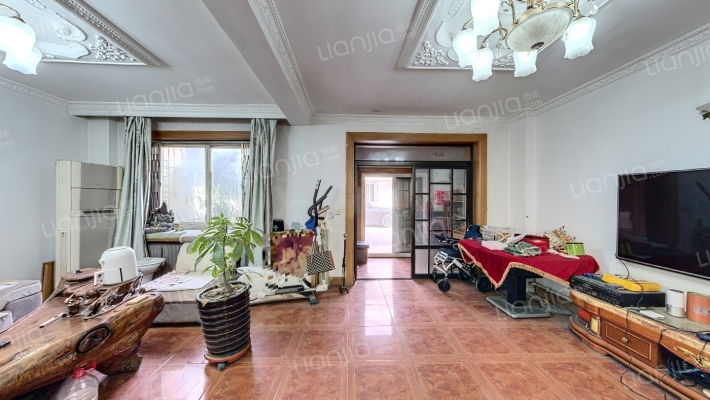 长城铭苑二手房实景图