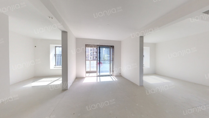 荣安春和景明二手房实景图