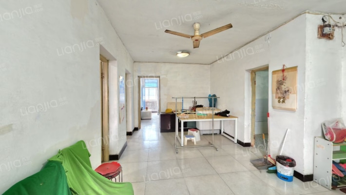 金马小区二手房实景图