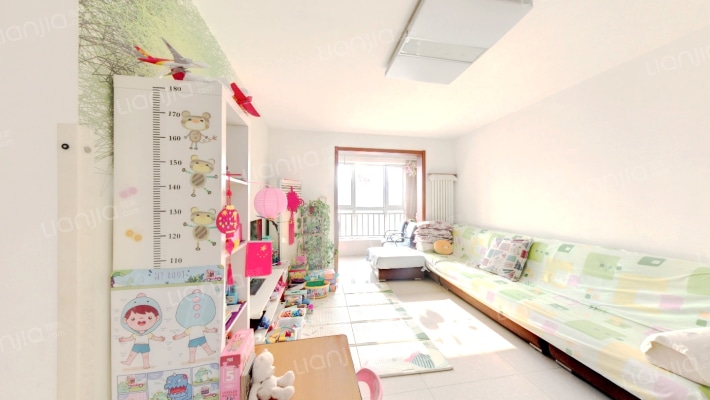 中兴泊仕湾二手房实景图