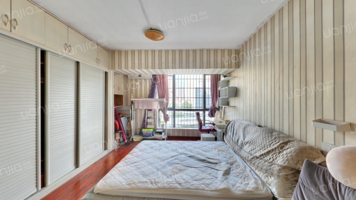 剑桥名门二手房实景图