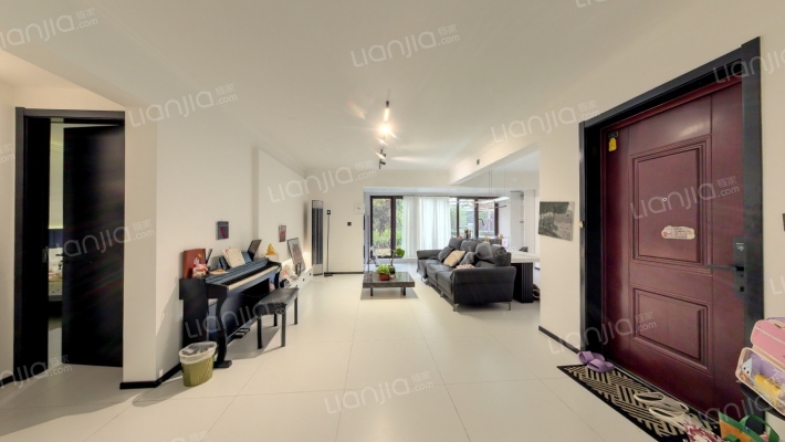 中梁·时代江来二手房实景图