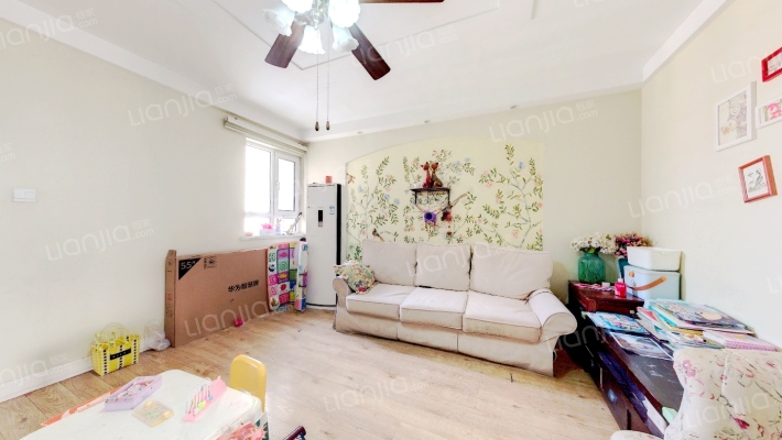 四方家和花園二手房实景图