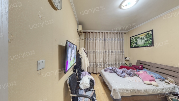 哈锅职工村二手房实景图