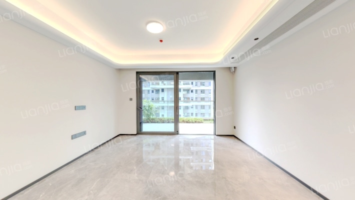 保利国贸天琴湖二手房实景图