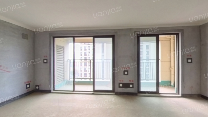 建业君邻府二手房实景图