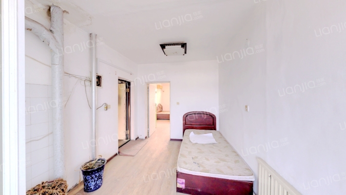 含笑社区二手房实景图