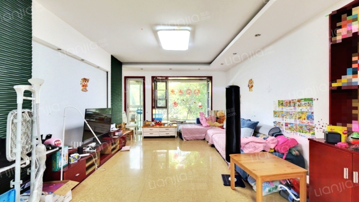 南城都汇汇翠园一期二手房实景图