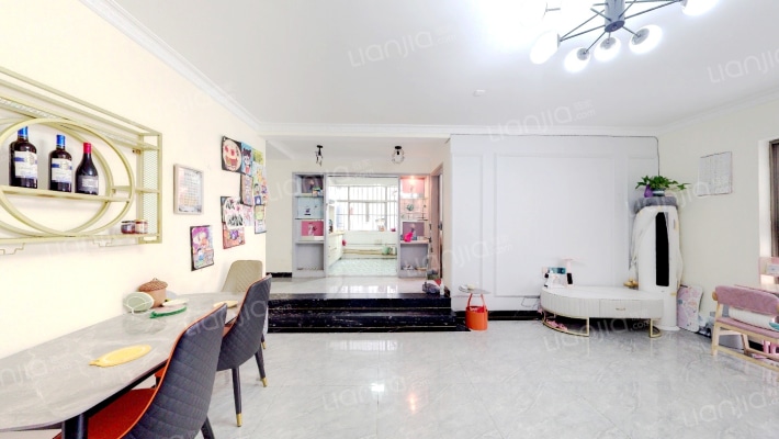 中心花苑二手房实景图