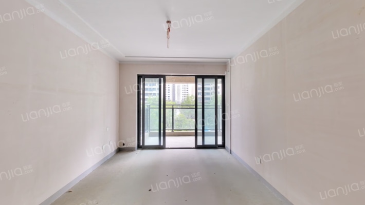 君荟华府二手房实景图