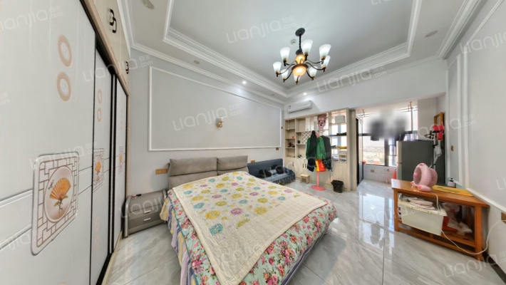 瑞景春天二手房实景图