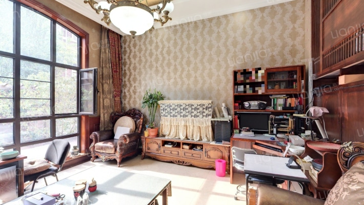 中信·珺台碧和园二手房实景图