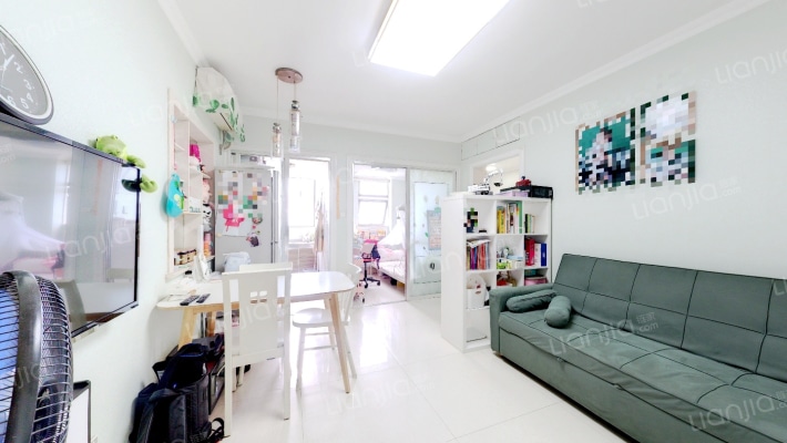 21世纪国际公寓东区二手房实景图