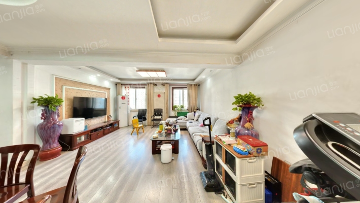 一品中央二手房实景图