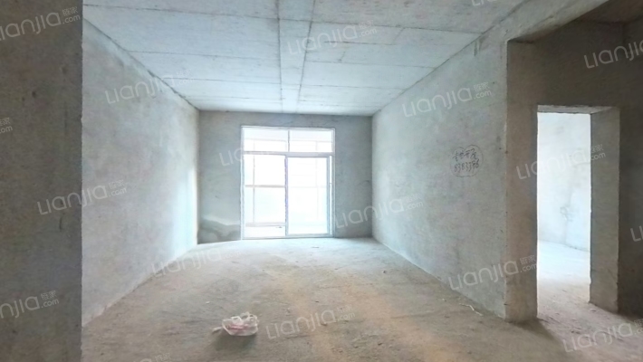 畔山林语二手房实景图