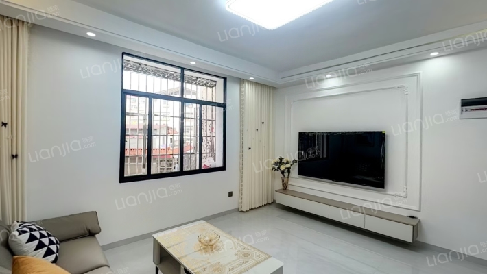 新路口房产局家属房二手房实景图