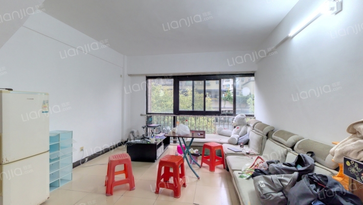 聚龙彩虹湾二手房实景图