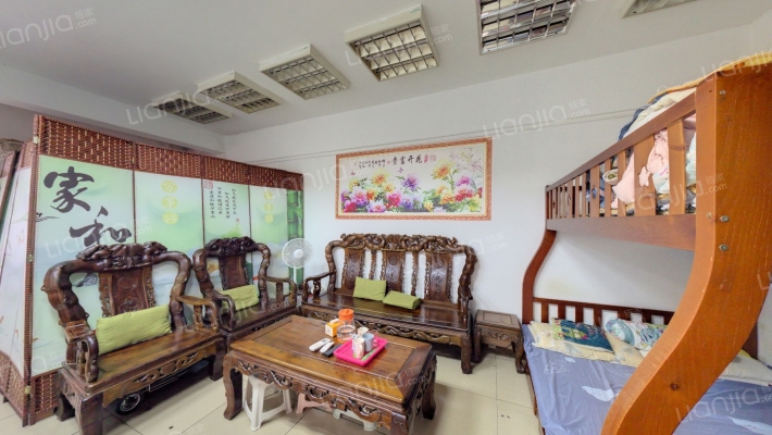 亚航财富中心二手房实景图