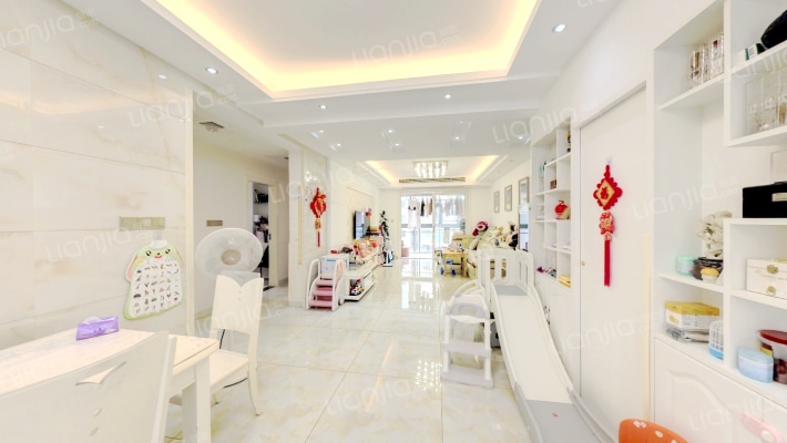 天澜湾二手房实景图