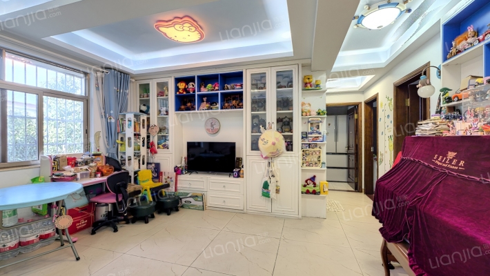 华师大学宿舍中区二手房实景图