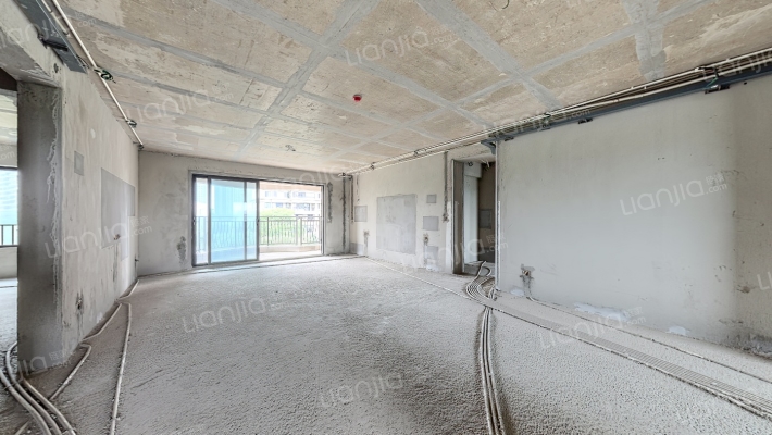 嘉和城·塞纳堡二手房实景图